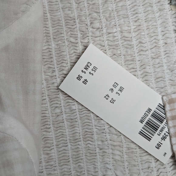 Abercrombie Crop - Picture 4 of 4